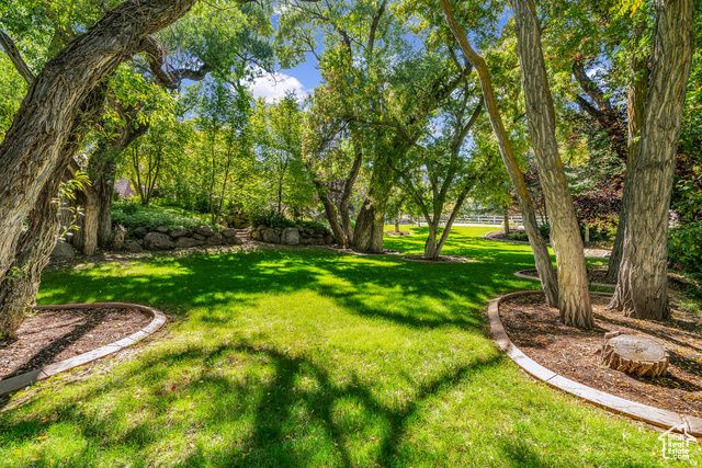 305 S RACHEL LN, New Harmony, UT 84757