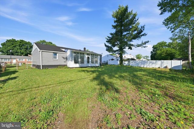 325 FREAR DR, Dover, DE 19901