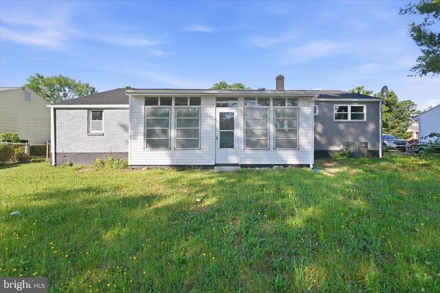 325 FREAR DR, Dover, DE 19901