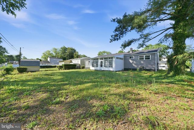 325 FREAR DR, Dover, DE 19901