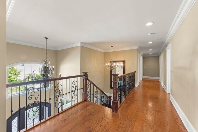 253 E Wilson Street, Elmhurst, IL 60126