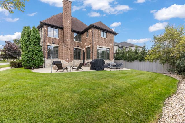 253 E Wilson Street, Elmhurst, IL 60126