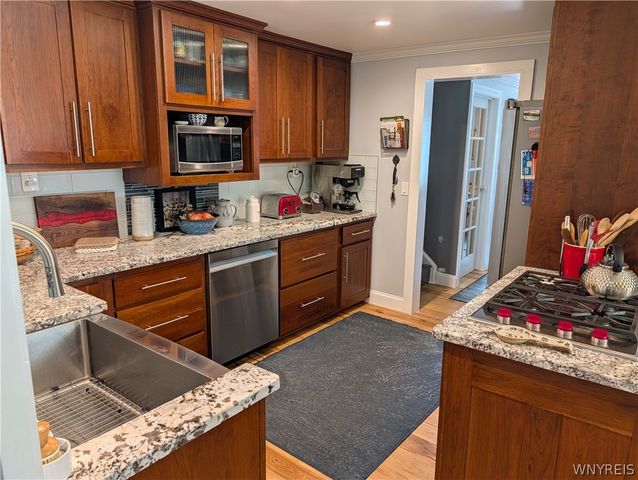 6954 Northview Drive, Lockport Town, NY 14094