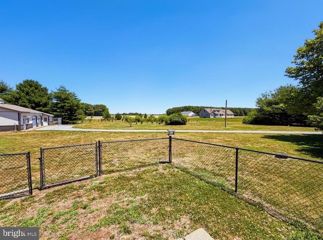6351 RAY RD, Bridgeville, DE 19933