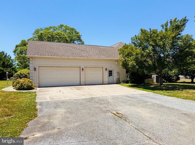 6351 RAY RD, Bridgeville, DE 19933