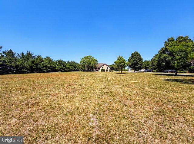 6351 RAY RD, Bridgeville, DE 19933