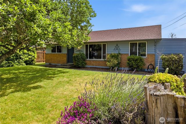 109 Pacific Avenue S, Pacific, WA 98047