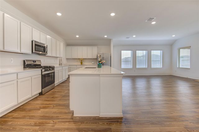 2554 Olivine Stone Drive, Richmond, TX 77469