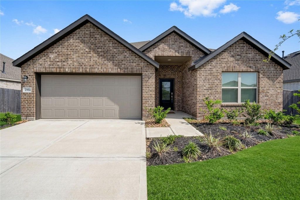 2554 Olivine Stone Drive, Richmond, TX 77469