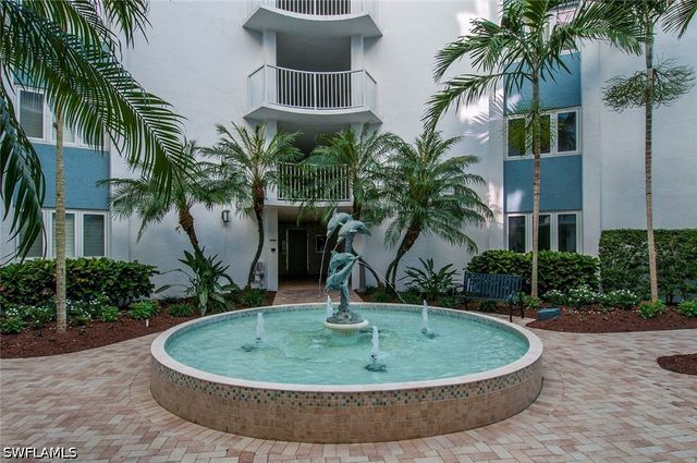 1300 Gulf Shore BLVD N 406, Naples, FL 34102