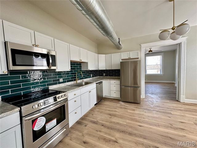 3148 Winnebago Street, St Louis, MO 63118