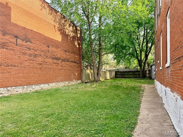 3148 Winnebago Street, St Louis, MO 63118