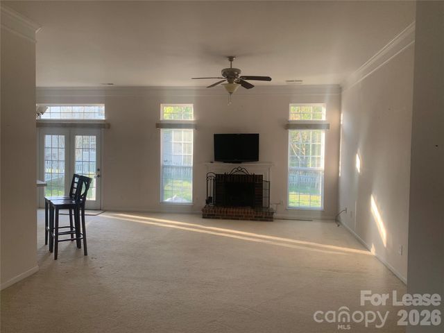 10514 Hellebore Road, Charlotte, NC 28213