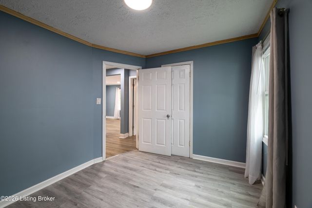1006 Seelbach Ave, Louisville, KY 40215