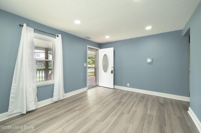 1006 Seelbach Ave, Louisville, KY 40215
