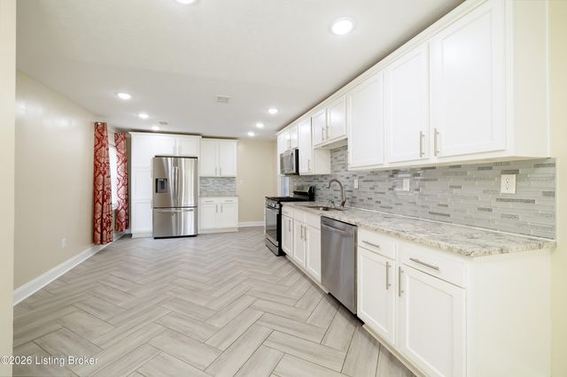 1006 Seelbach Ave, Louisville, KY 40215