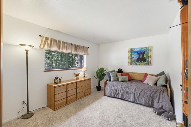 4838 Golden St, Pollock Pines, CA 95726