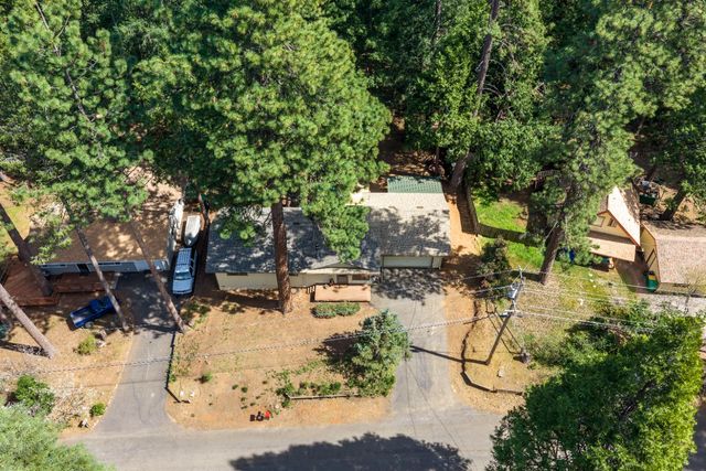 4838 Golden St, Pollock Pines, CA 95726