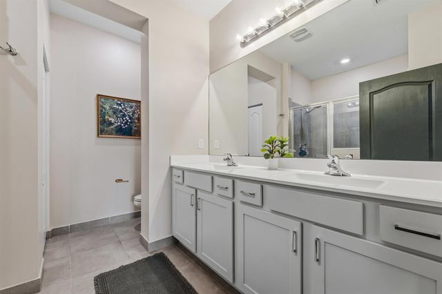 7705 NW Greenbank Circle, Port St. Lucie, FL 34987