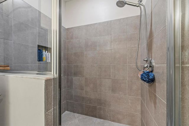 7705 NW Greenbank Circle, Port St. Lucie, FL 34987