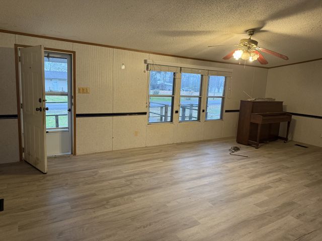 2421 Anes Station Rd, Lewisburg, TN 37091