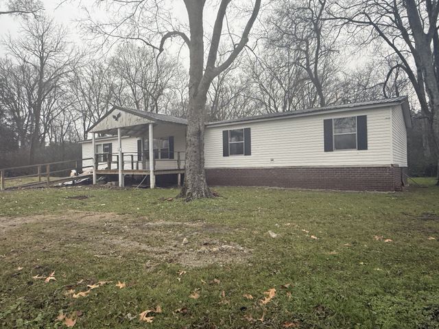 2421 Anes Station Rd, Lewisburg, TN 37091