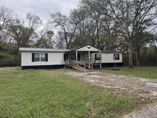 2421 Anes Station Rd, Lewisburg, TN 37091