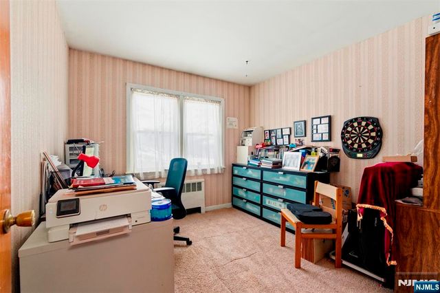 476 Greenway Drive, Leonia, NJ 07605