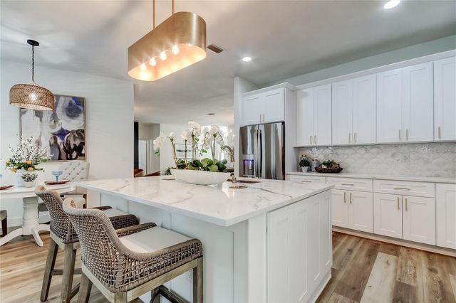 11230 BLOOMINGTON DRIVE, Tampa, FL 33635