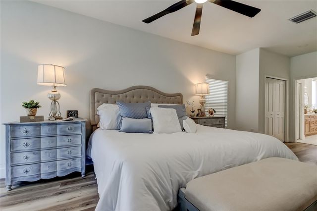 11230 BLOOMINGTON DRIVE, Tampa, FL 33635