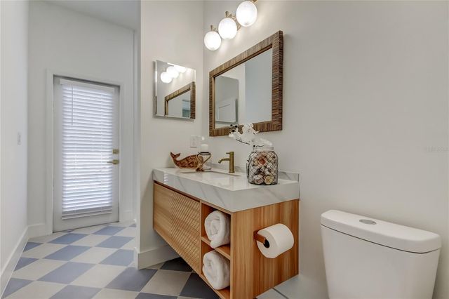 11230 BLOOMINGTON DRIVE, Tampa, FL 33635