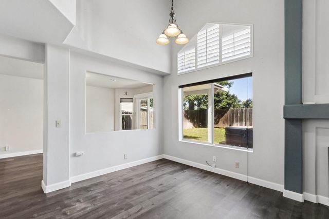 4729 Winter Oak Way, Antelope, CA 95843