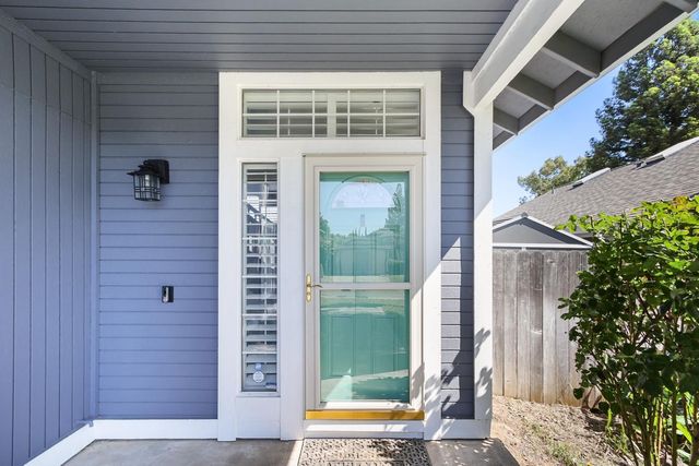 4729 Winter Oak Way, Antelope, CA 95843
