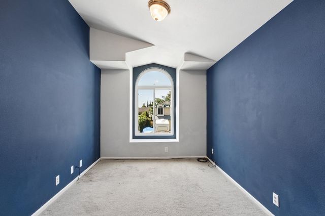 4729 Winter Oak Way, Antelope, CA 95843