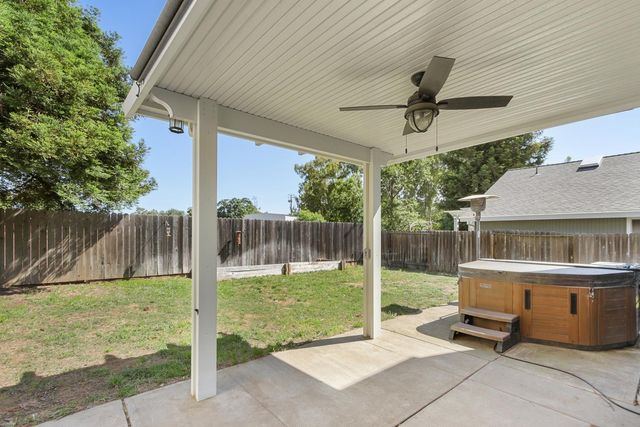 4729 Winter Oak Way, Antelope, CA 95843