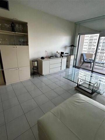 1980 S Ocean Drive 8A, Hallandale Beach, FL 33009