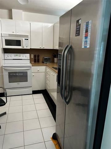 1980 S Ocean Drive 8A, Hallandale Beach, FL 33009