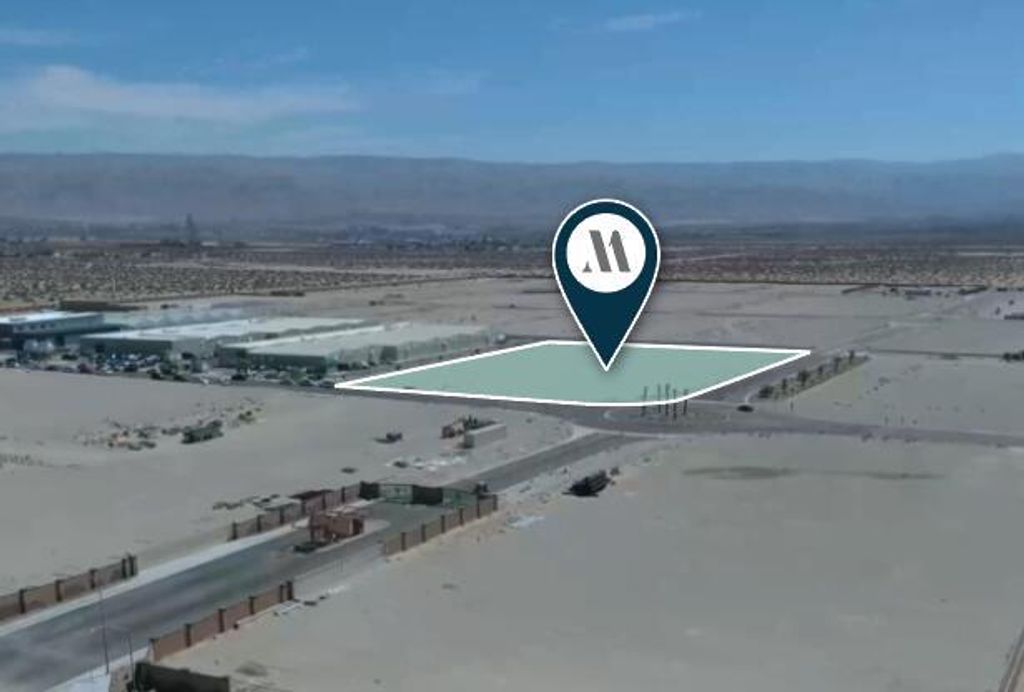 Image 3 of property listing at 64176 Coachillin Way 13, Desert Hot Springs, CA 92240