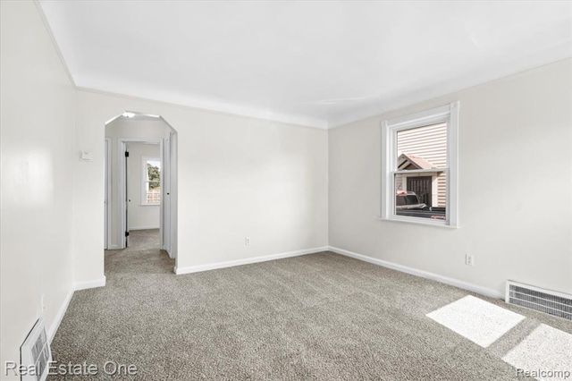 1862 Montie Road, Lincoln Park, MI 48146