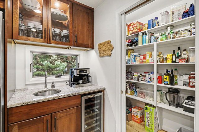 2411 Londonderry Road, Ann Arbor, MI 48104