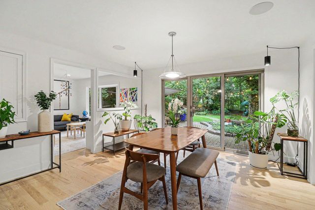 2411 Londonderry Road, Ann Arbor, MI 48104
