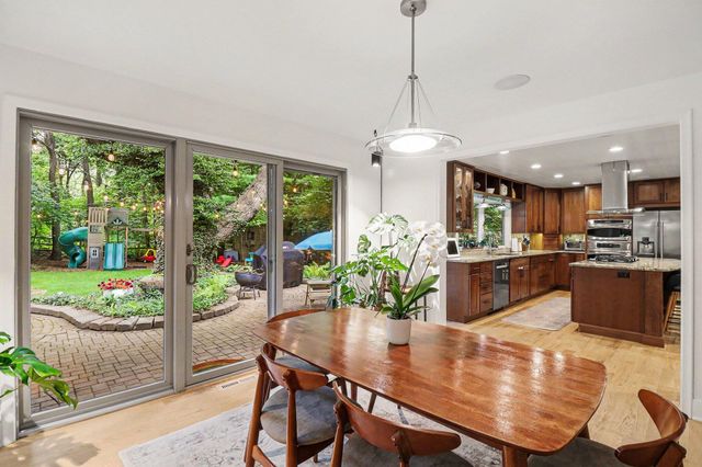 2411 Londonderry Road, Ann Arbor, MI 48104
