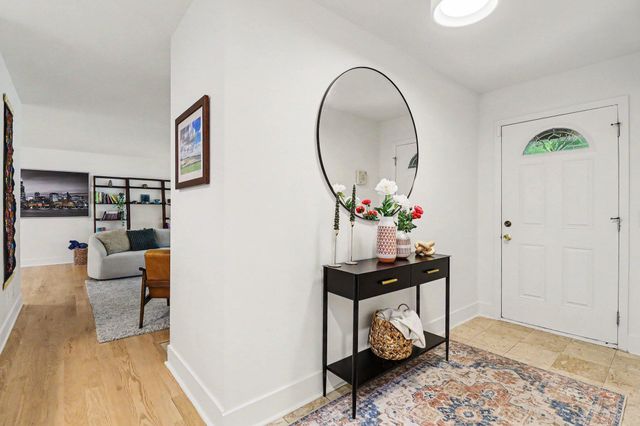 2411 Londonderry Road, Ann Arbor, MI 48104