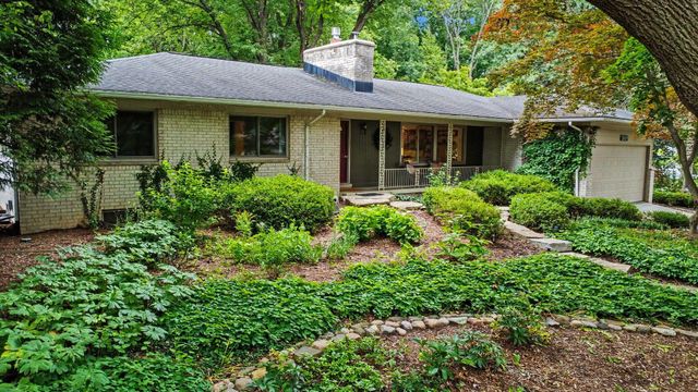 2411 Londonderry Road, Ann Arbor, MI 48104