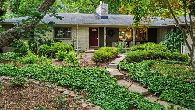 2411 Londonderry Road, Ann Arbor, MI 48104