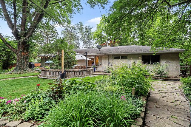 2411 Londonderry Road, Ann Arbor, MI 48104