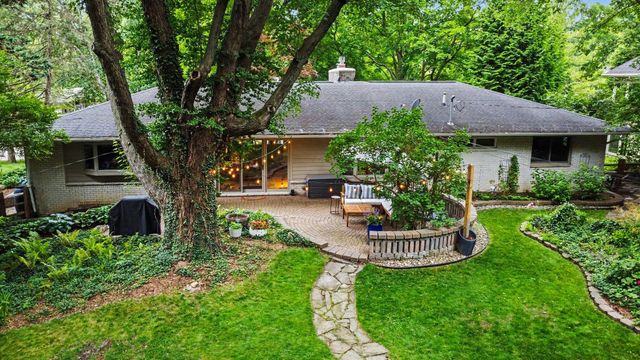 2411 Londonderry Road, Ann Arbor, MI 48104