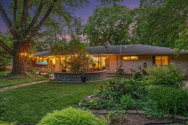 2411 Londonderry Road, Ann Arbor, MI 48104