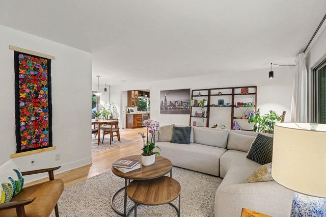 2411 Londonderry Road, Ann Arbor, MI 48104