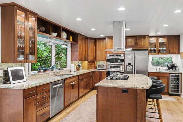 2411 Londonderry Road, Ann Arbor, MI 48104